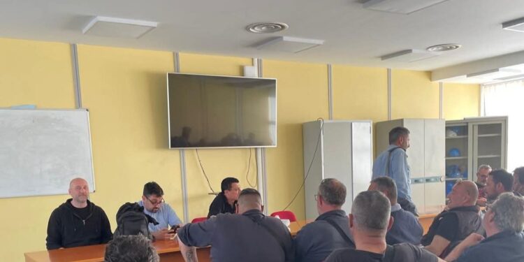 Centrale A2A, nuova fase di mobilitazione contro dismissione e desertificazione industriale